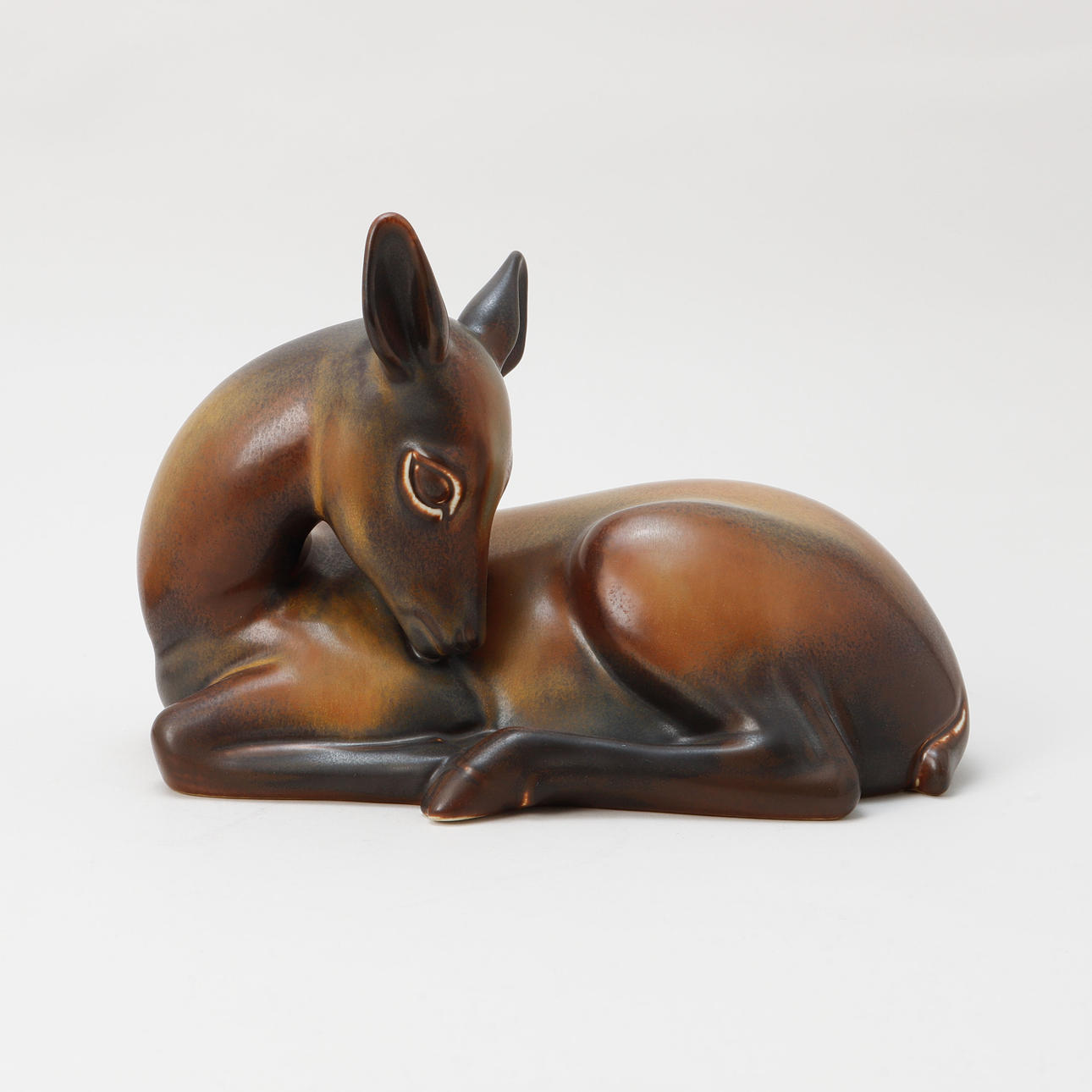 GUNNAR NYLUND. Rådjur, stengods, Rörstrand.