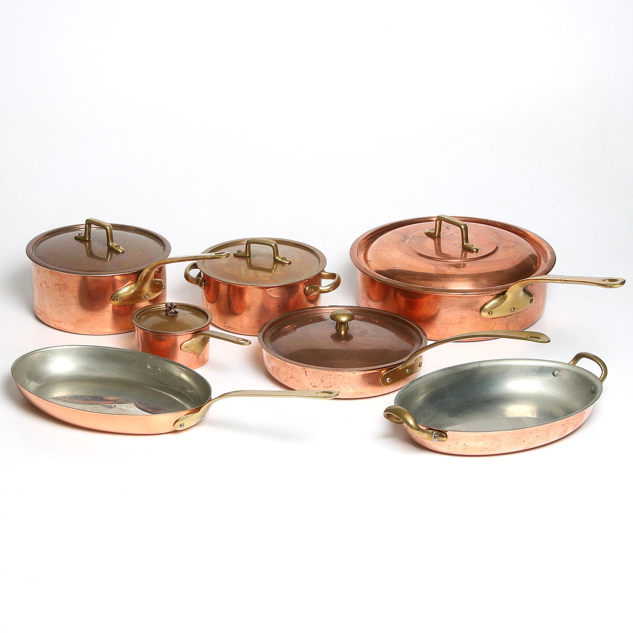 TRAKTÖRPANNOR och KASTRULLER, koppar, 7 delar, bl.a. Swedesign. 19/2000-tal.