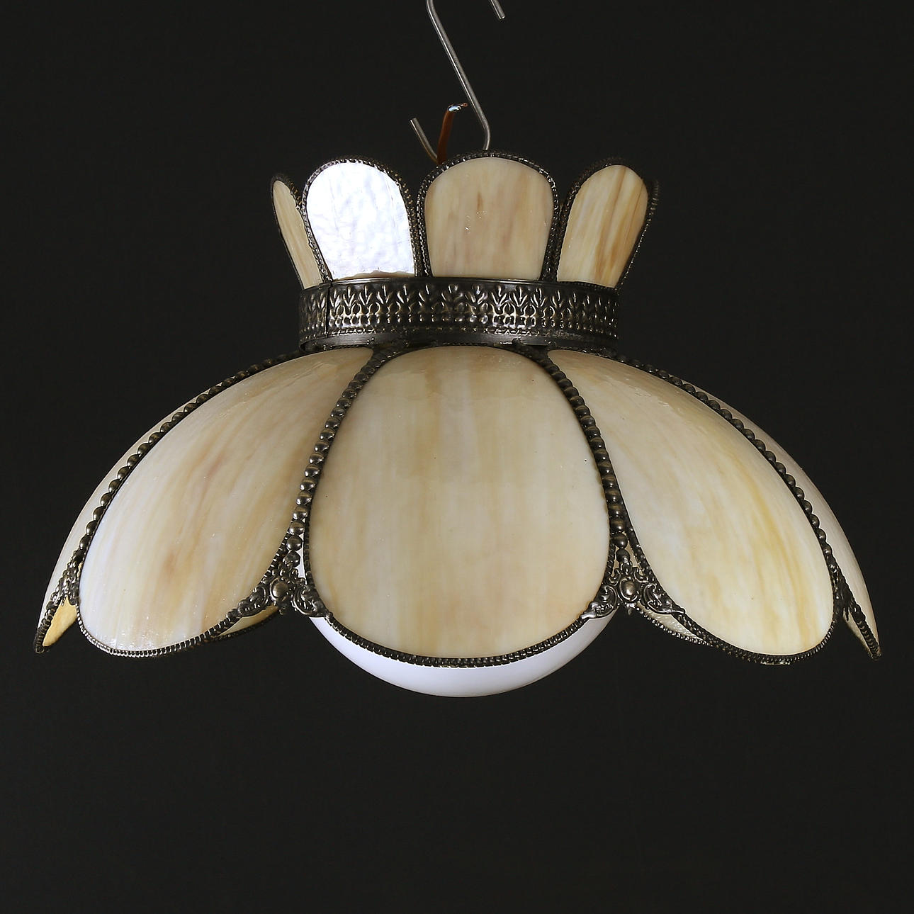 DECKENLAMPE, Tiffany-Modell, Ende des 20. Jahrhunderts.