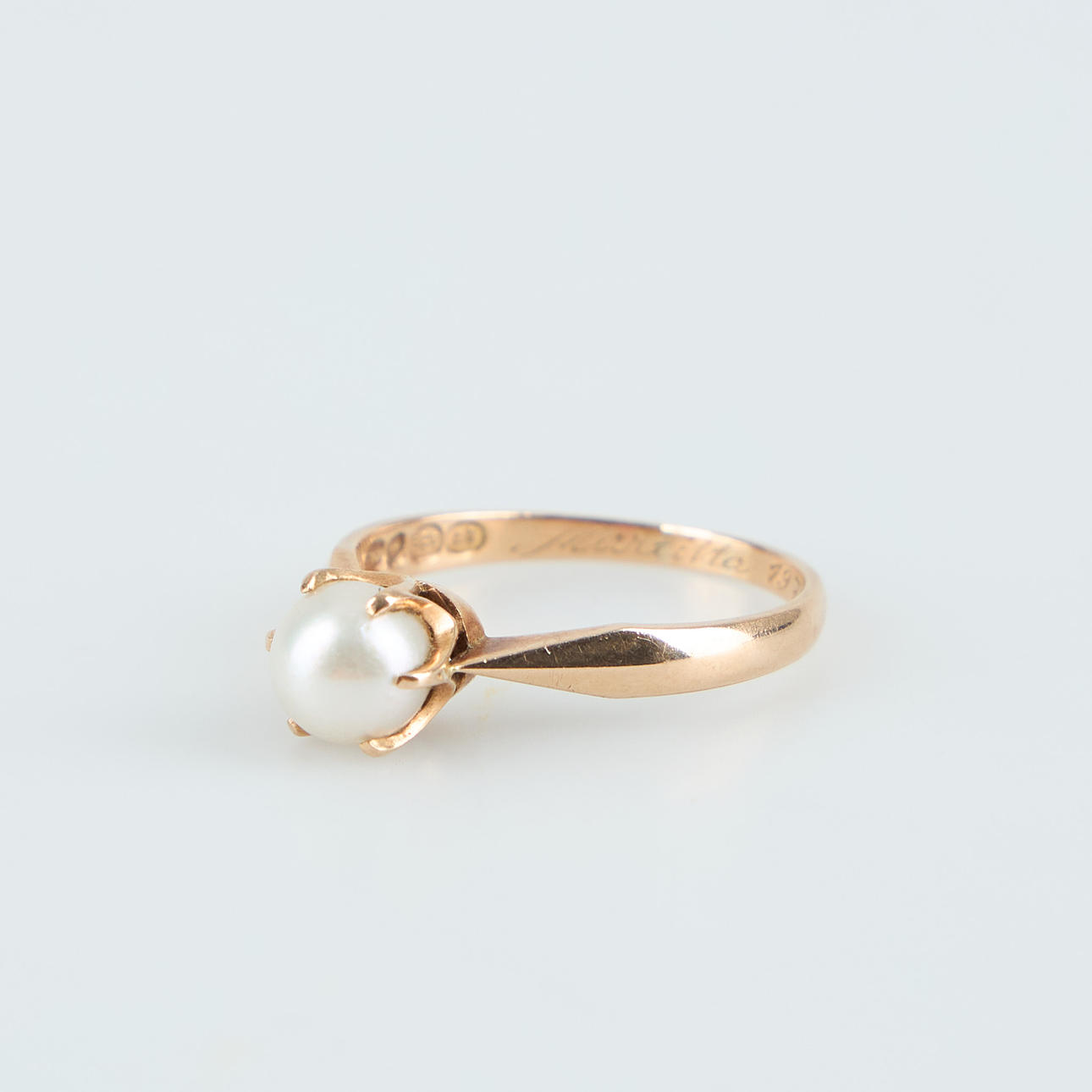 RING, 14K gold, cultured pearl, Westerback, Helsinki 1978.