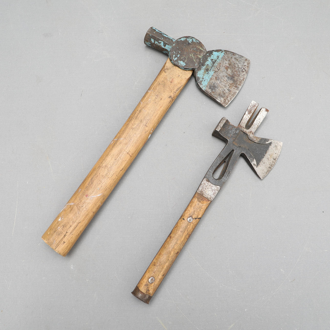 Axes, two pieces, one with nail puller.