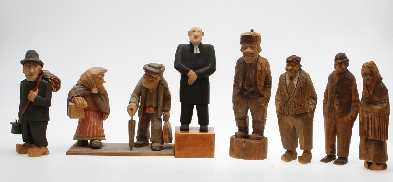 TRÄFIGURER, 7 st, 1900-tal.