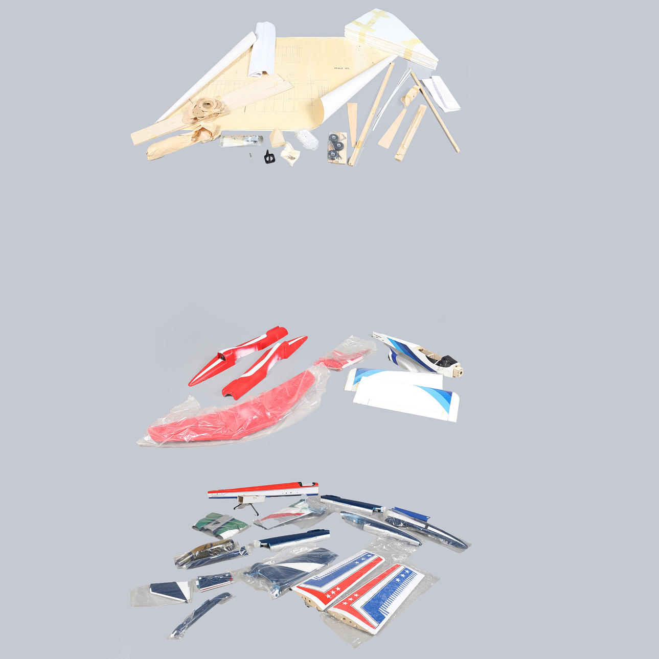 FIVE MODEL AIRCRAFTS (5).