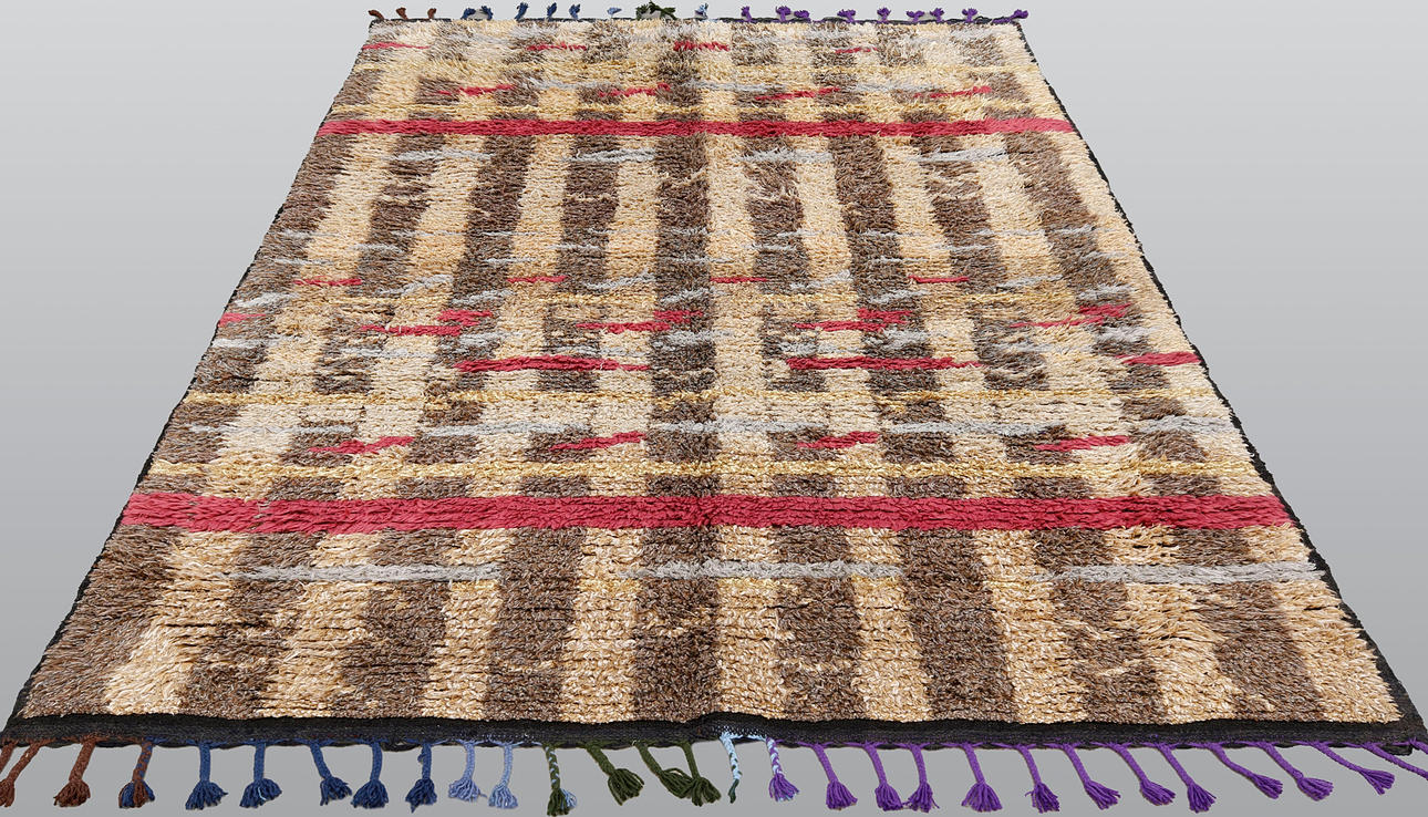 ORIENT CARPET. Morocco design, 245 x 165 cm.
