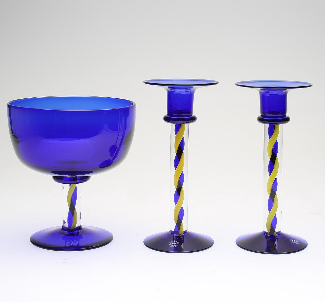 SKÅL PÅ FOT OCH LJUSSTAKAR, 1 par, glas, Reijmyre.