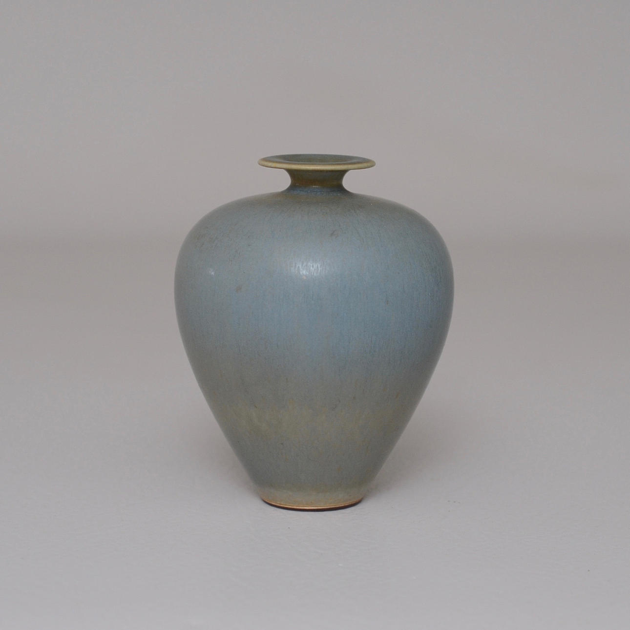 BERNDT FRIBERG. Vas, stengods.