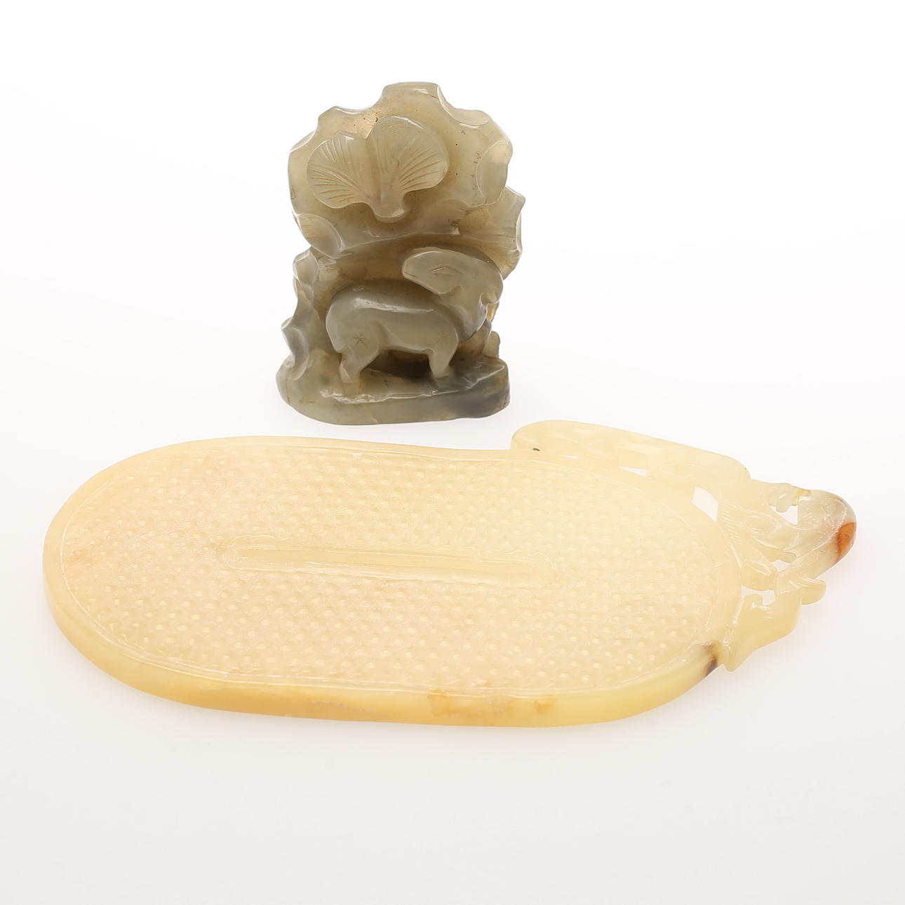 FIGURIN och Hänge. Jade, Kina.