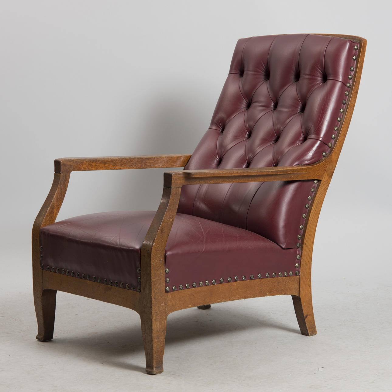 FÅTÖLJ, jugend, ek, skinnklädsel.