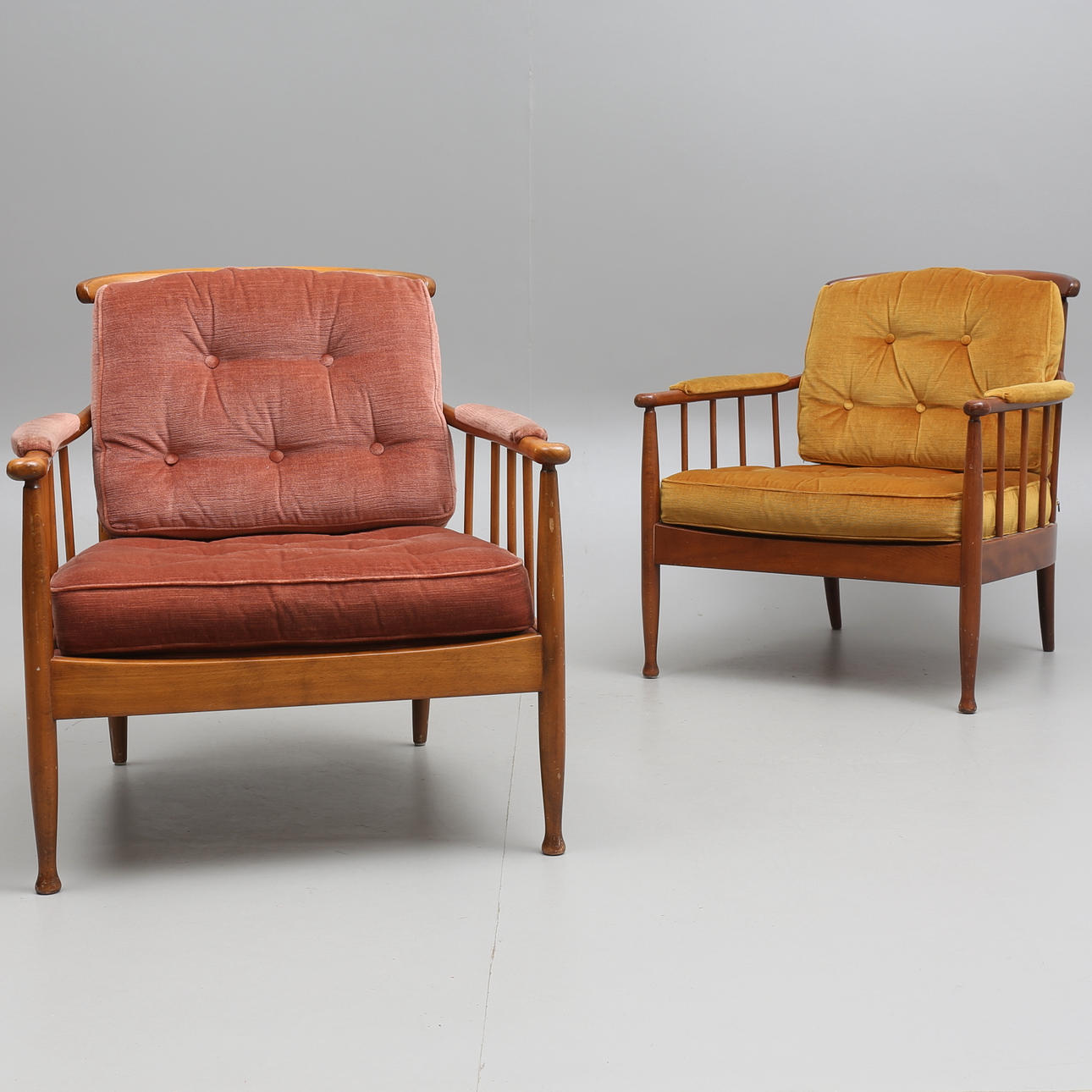 FÅTÖLJER, ett par. "Skrindan", Kerstin Hörlin-Holmqvist, OPE-möbler.