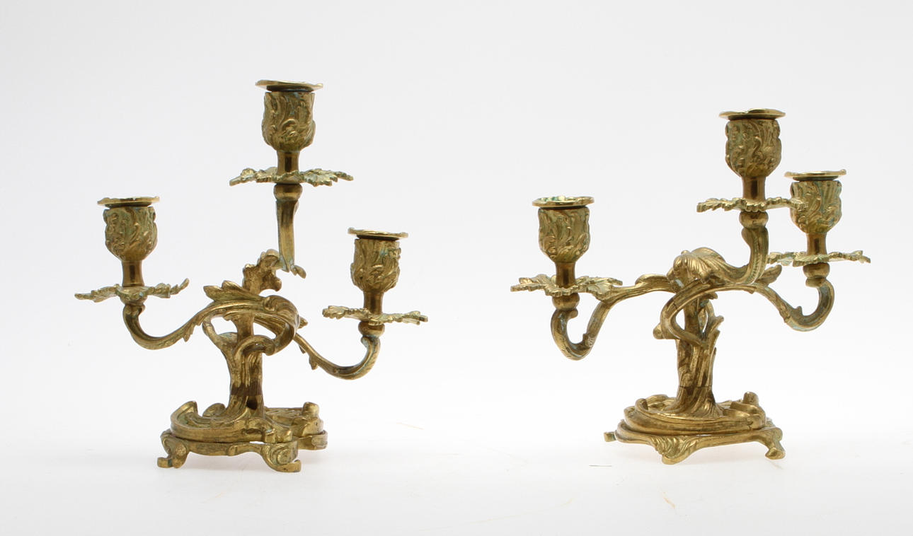 KANDELABRAR, ett par, rokokostil, 1900-tal.