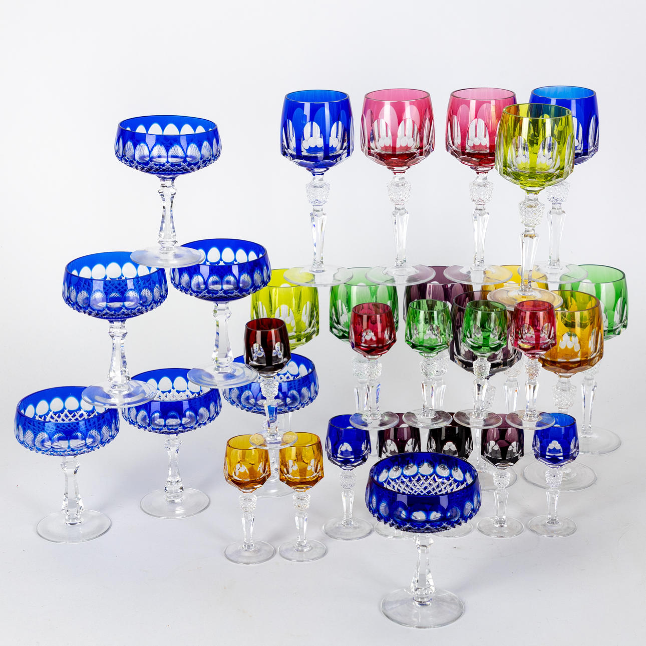 NACHTMANN. Set of twelve wine glasses, sherry glasses and seven champagne  glasses, Nachtmann, Neustadt a. d. Waldnaab and others manufacturers, 2nd  2nd half of the 20th Jh. (31). Glass - Utility glass - Auctionet
