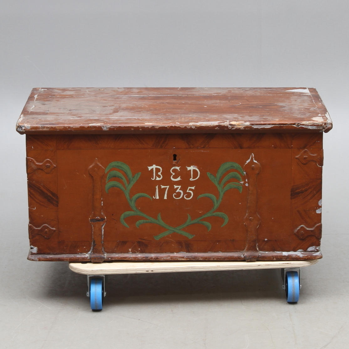 KISTA, allmoge, daterad 1735.