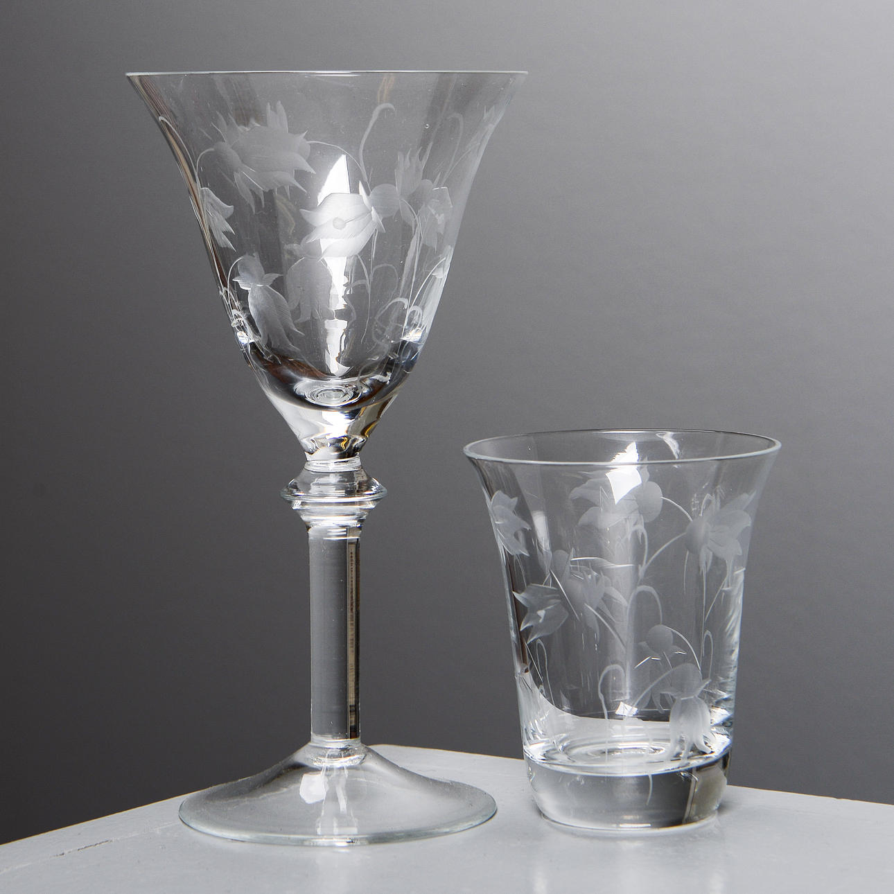 VINGLAS & SELTERSGLAS, 7+8, "Blåklocka", Duka.