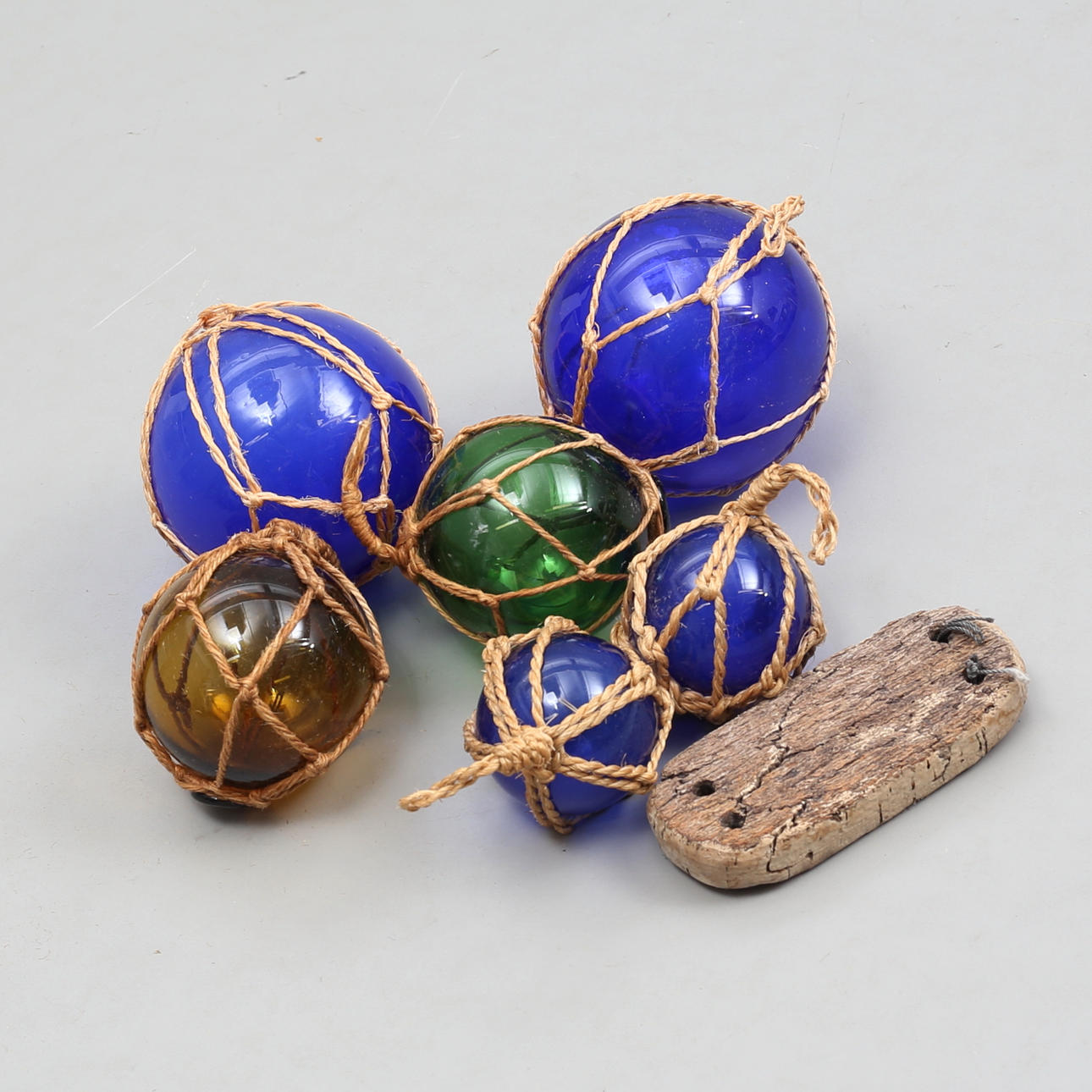 LASIKELLUKUT, 6 kpl.