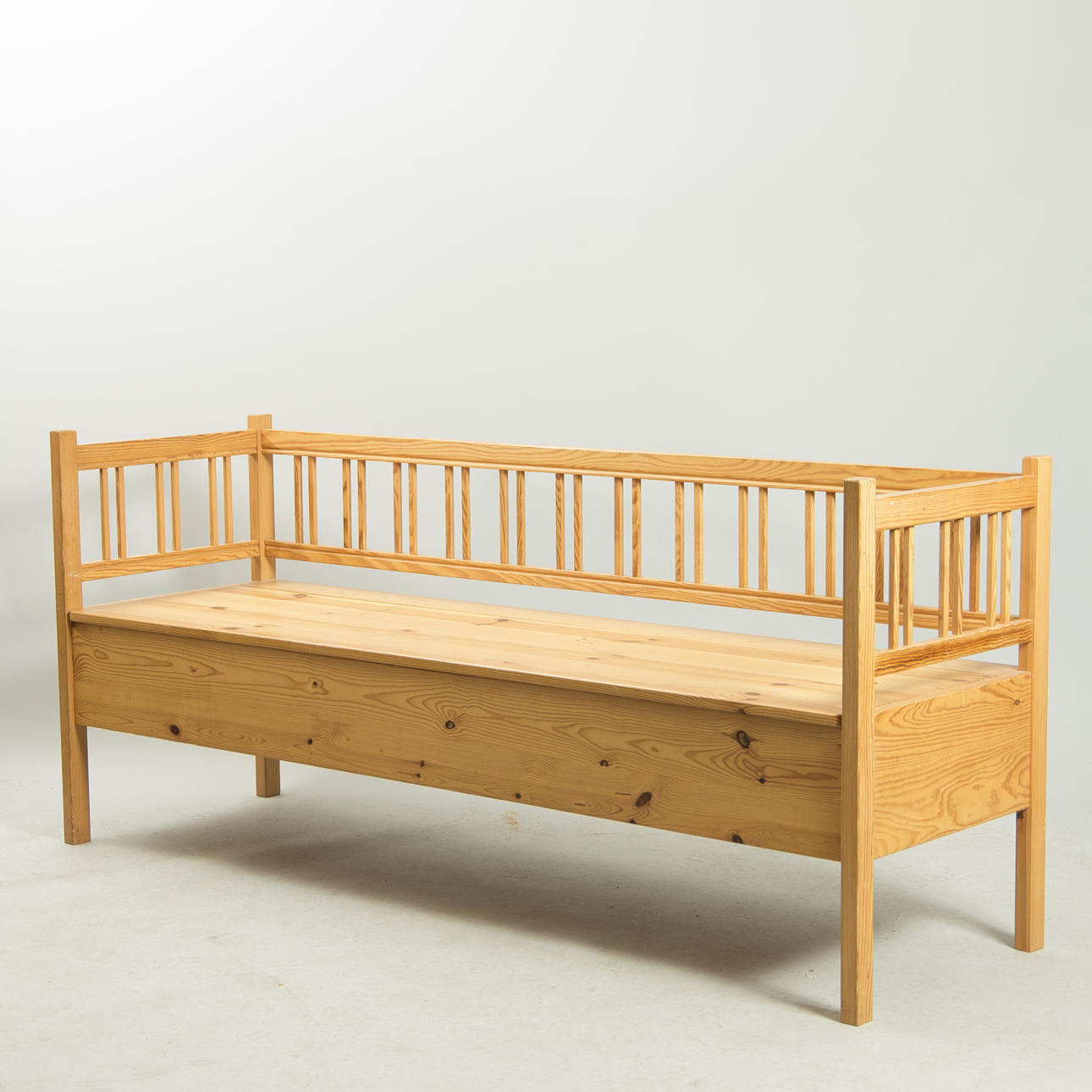 KÖKSSOFFA, fur, 1900-tal.