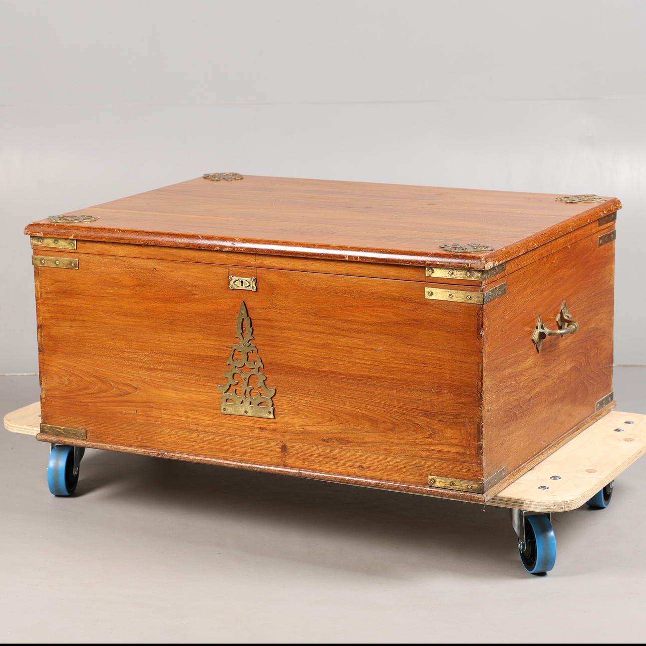 A MIDDLE EASTERN HARDWOOD TRUNK, ABU DHABI.