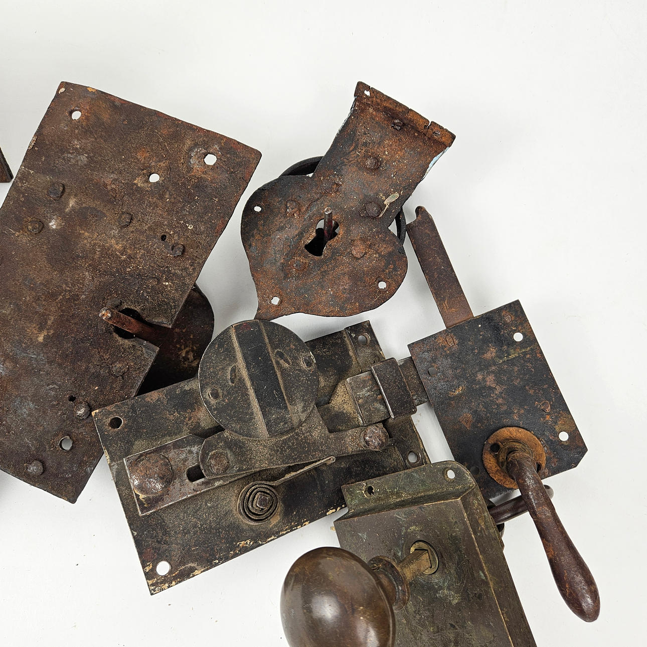 LÅS OCH BESLAG, 1800-1900-tal. Allmoge - Övrigt - Auctionet