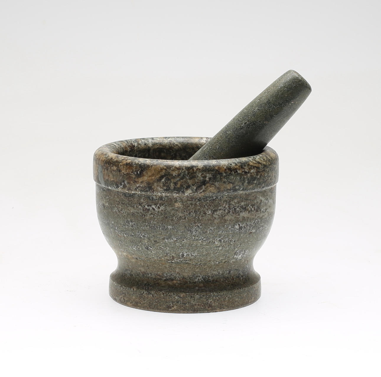 MORTEL MED STÖT, kolmårdsmarmor, 1900-tal.