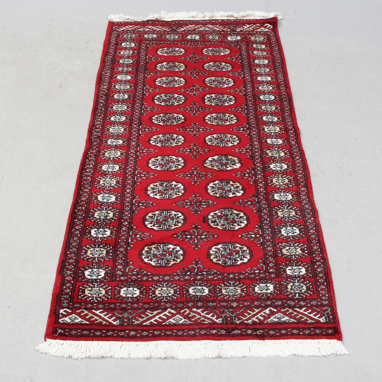 MATTA, Bokhara. 80x196.