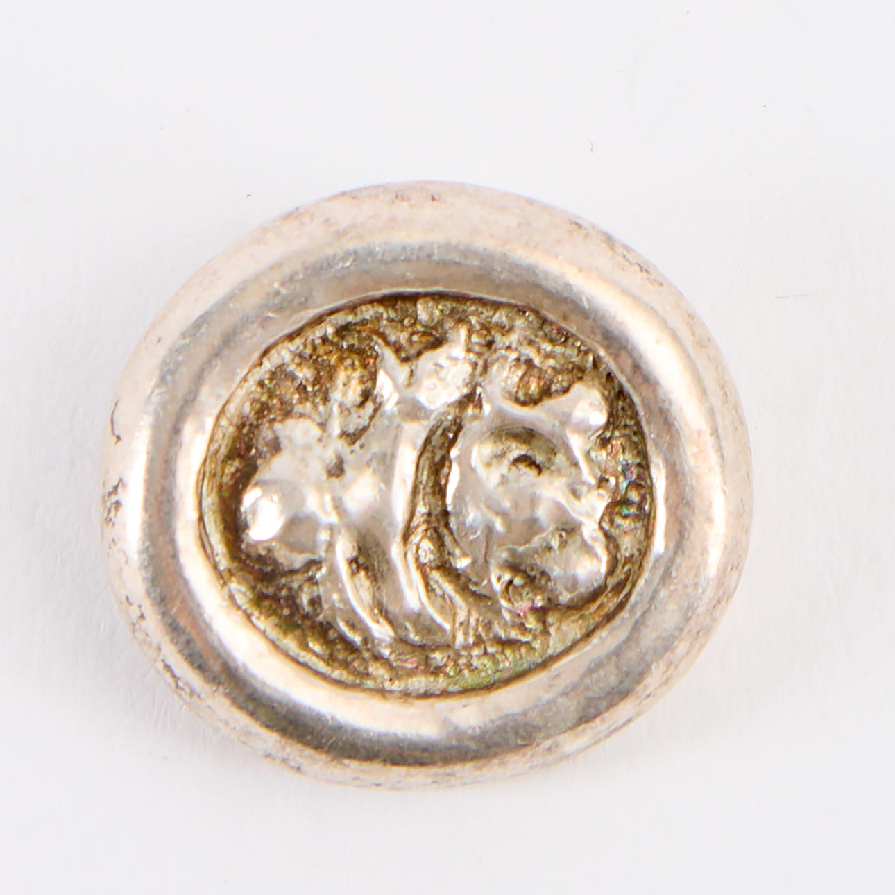 OLLE OHLSON. Knap, sølv.