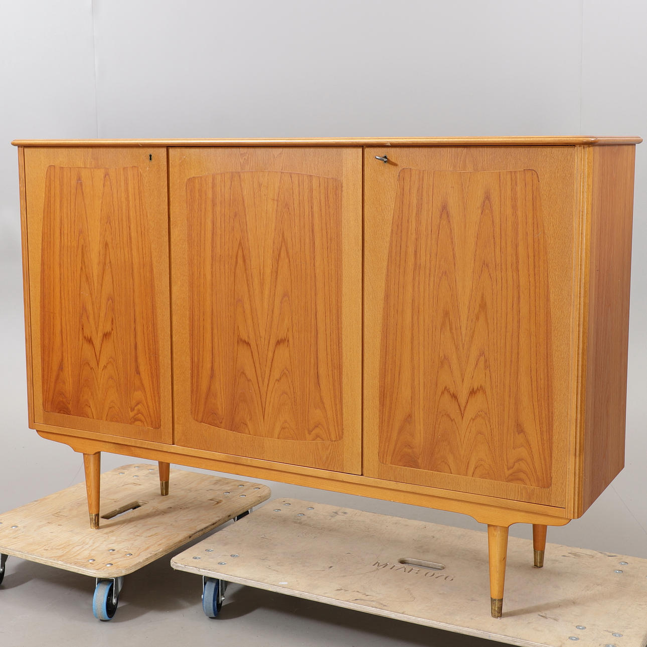 A teak dining cabinet, 1940s/1950s.