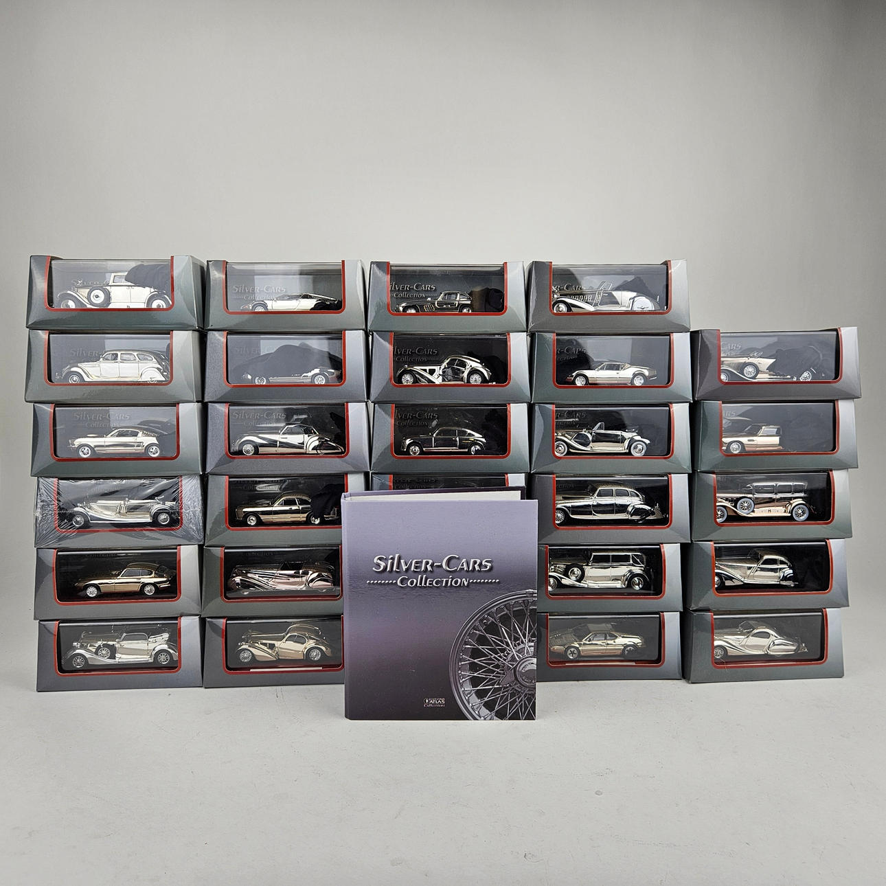 MODEL CARS, 29 pcs, 1/43 scale, Silver-Cars Collection, Editions Atlas ...