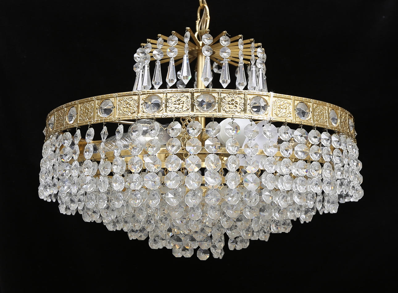 TAKLAMPA med prismor, 1900-talets senare del.