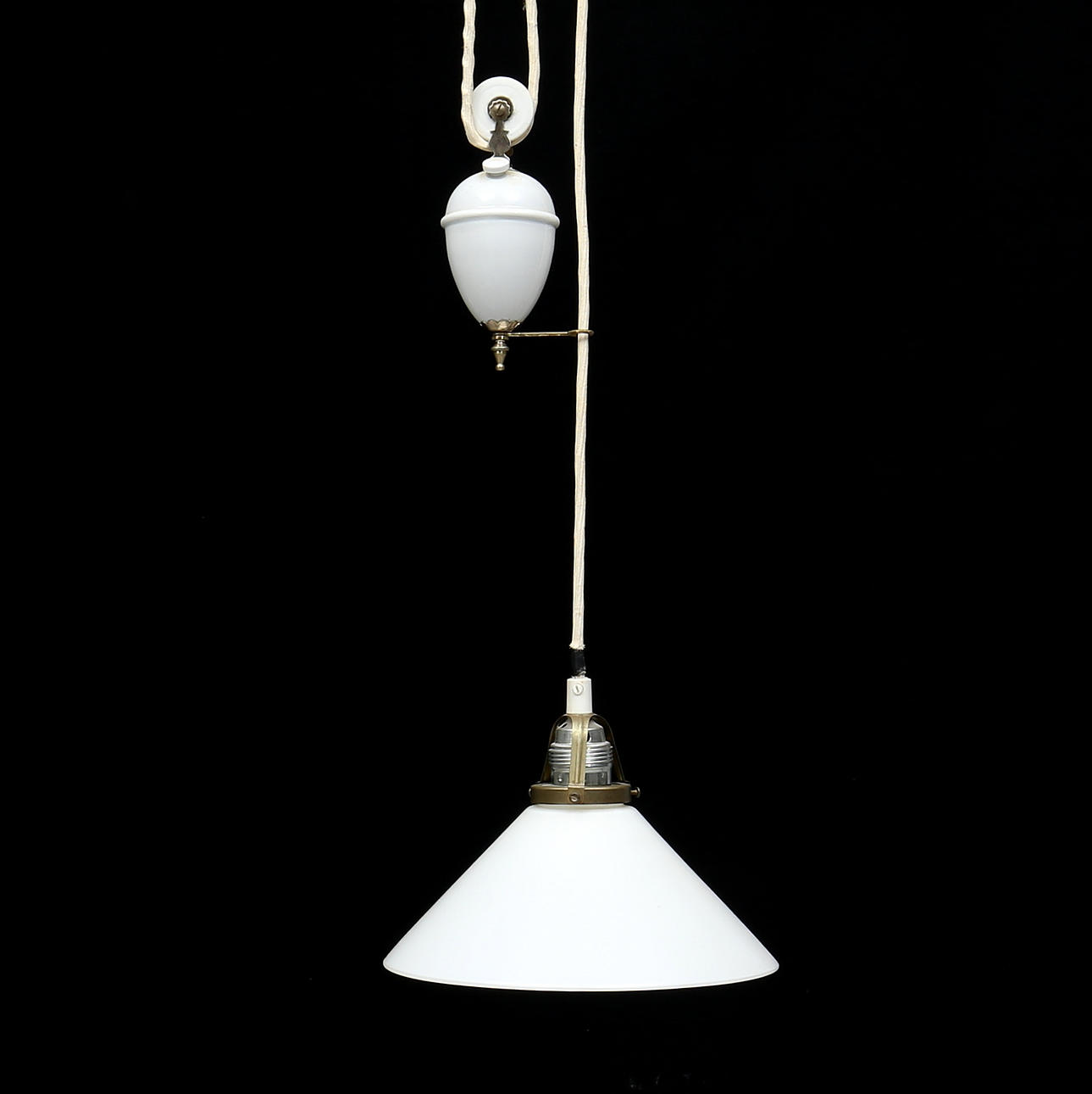 SKOMAKARLAMPA, 1900-talets andra hälft.