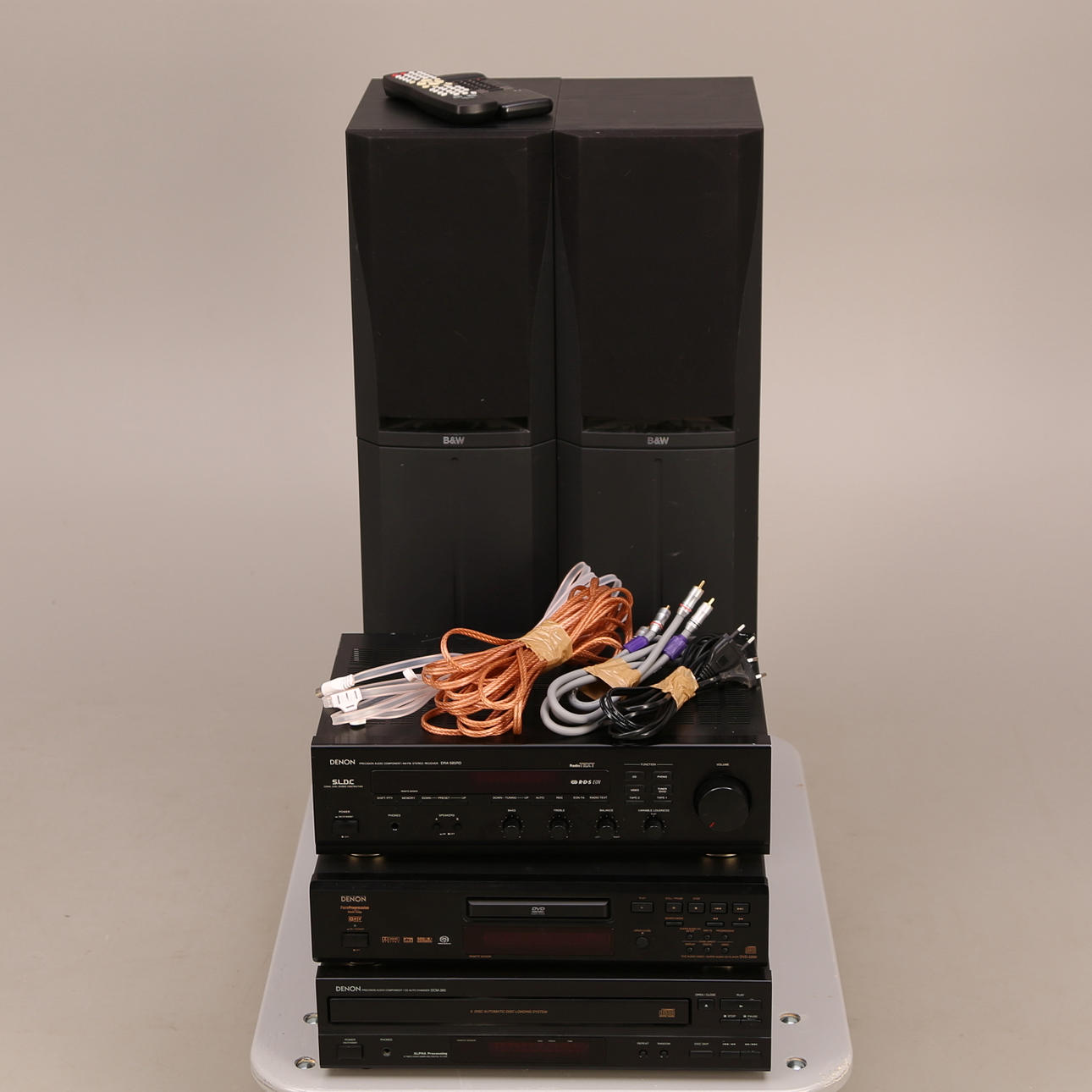 MUSIKANLÄGGNING, 5 delar, Denon + Bowers & Wilkins, 2000-tal.