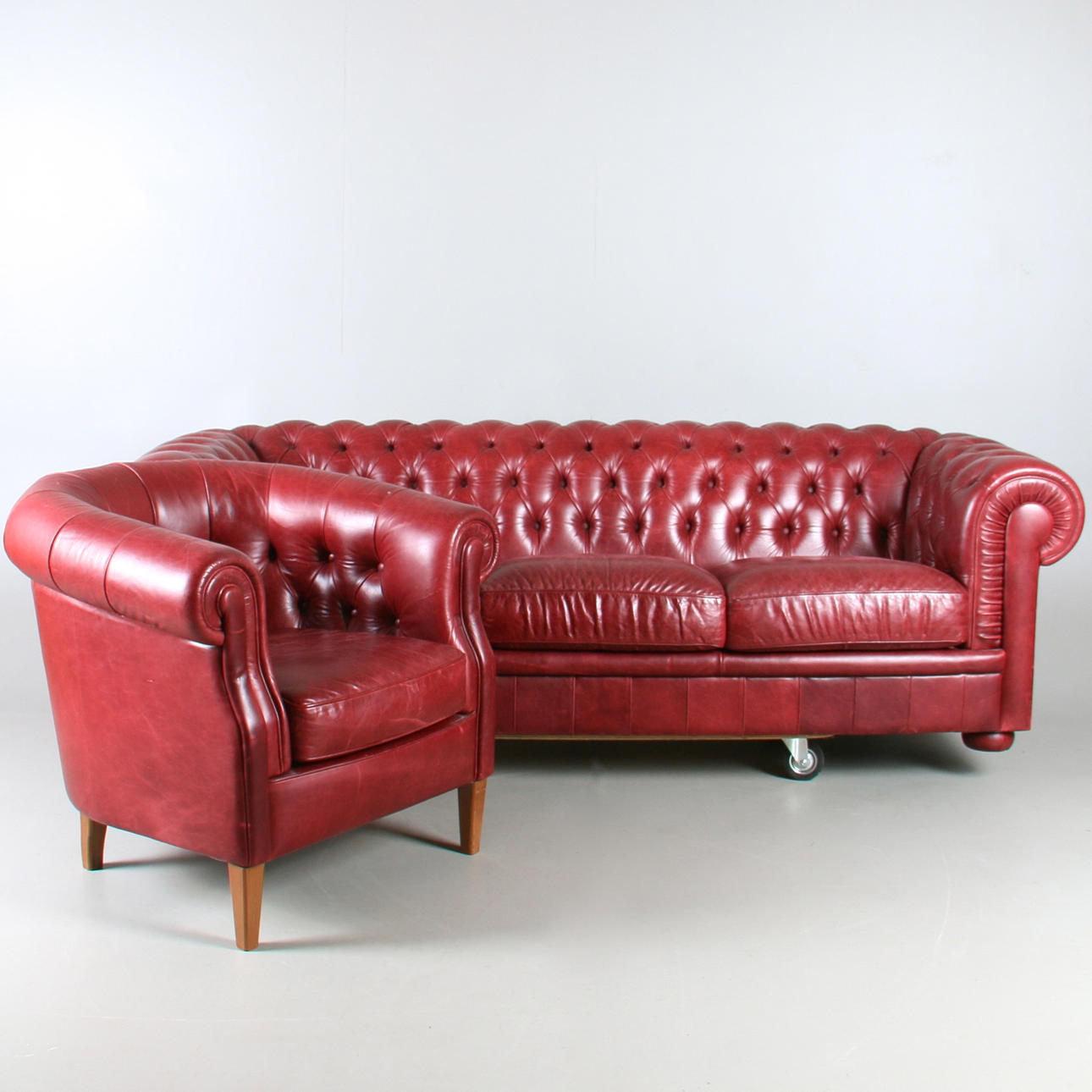 SOFFGRUPP, 2 delar, Chesterfield, 1900-tal.