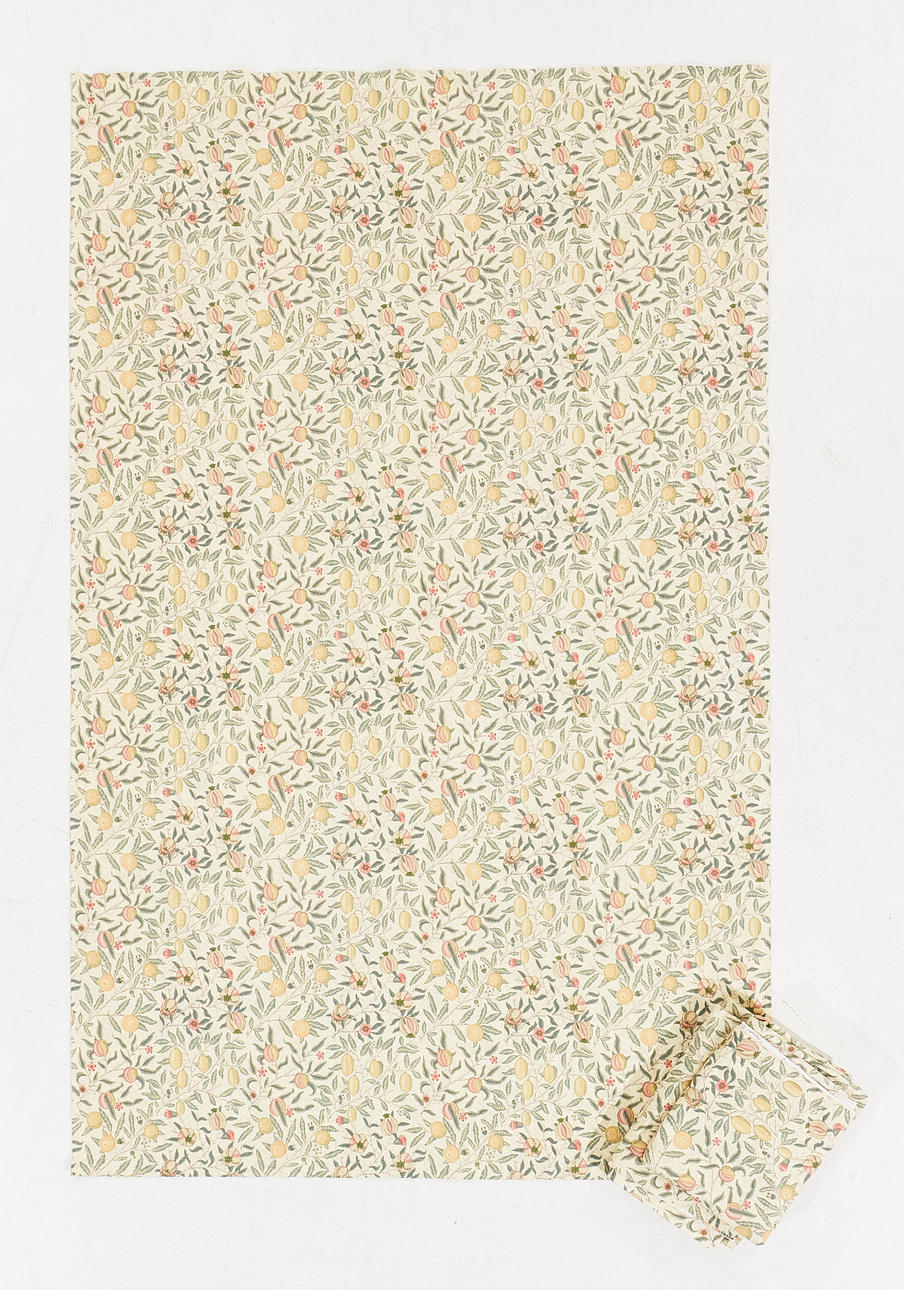 TEXTILE, “Fruit Minor”, four lengths, William Morris.