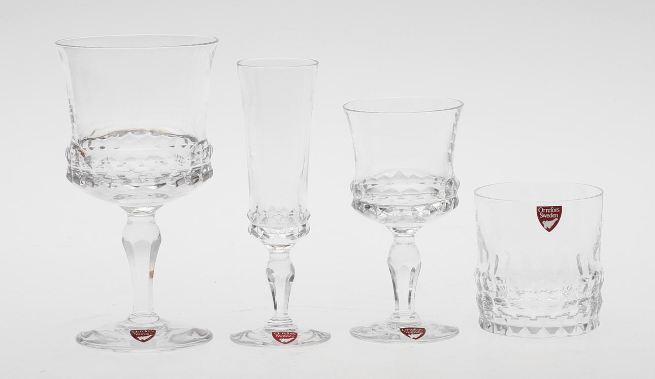 GLASSERVIS, 44 delar, "Silvia", Ingeborg Lundin, Orrefors.