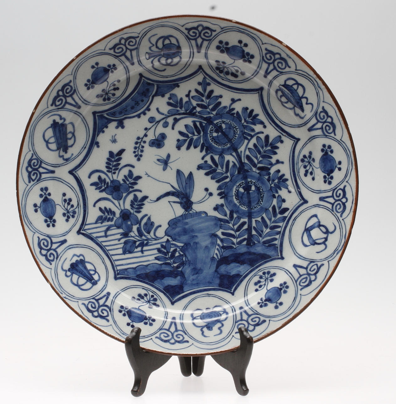 PLATO, loza, Europa, siglo XVIII.