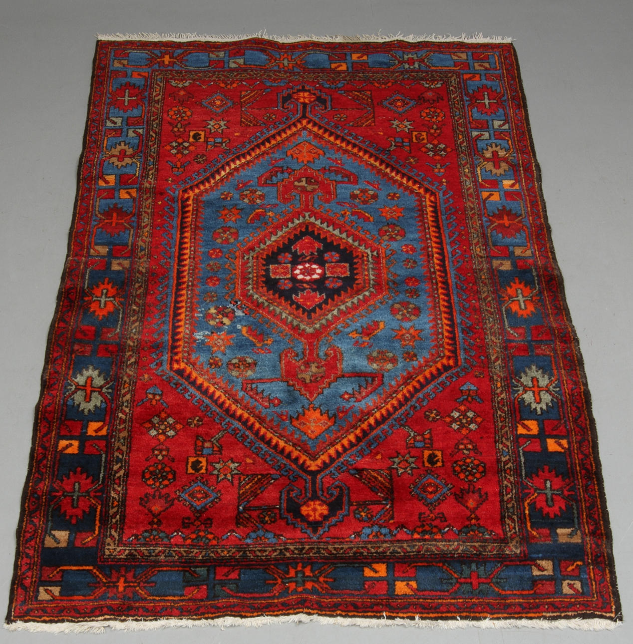 MATTA, orientalisk, ca 196 x 132 cm.