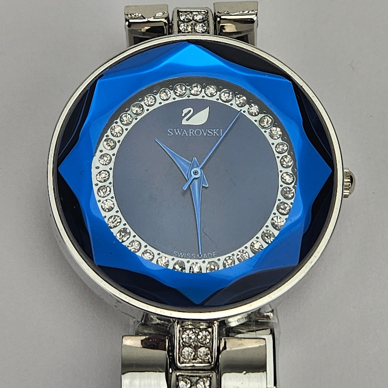 RANNEKELLO, Swarovski.