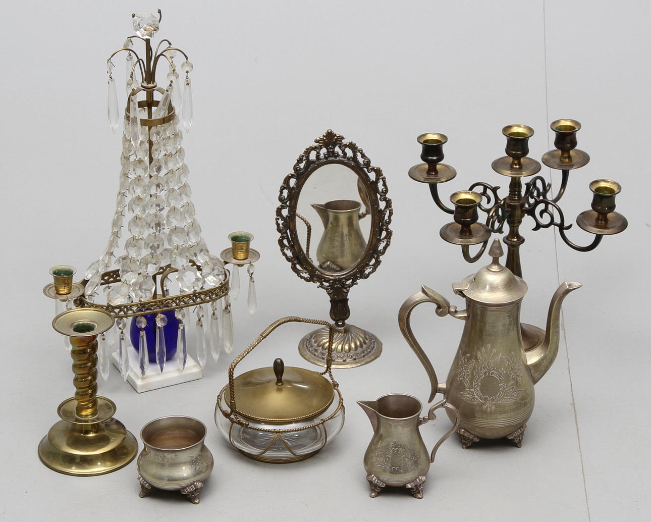 DIVERSE, metallföremål, bordslyster, 1900-tal.