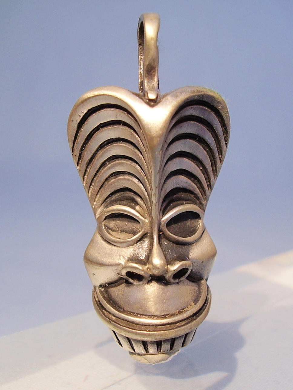 HÄNGE OTTAVIANI SILVER 925 SIGNERAD.