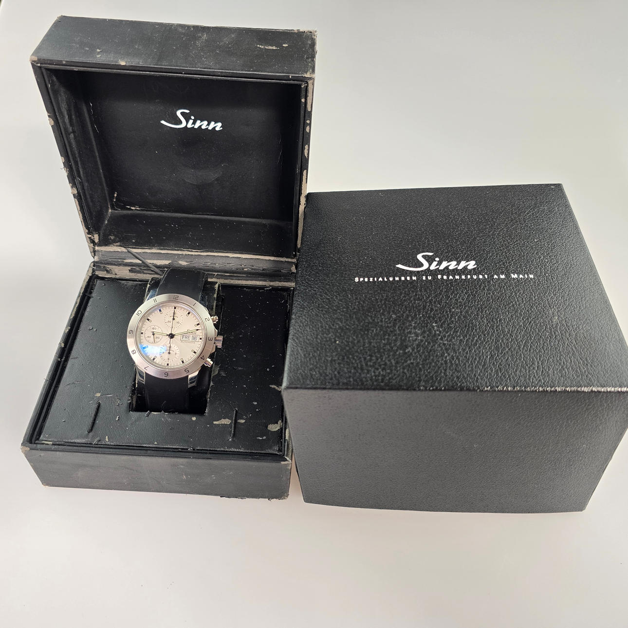 SINN 303 ”The Car Driver Chronograph”, automatisk.