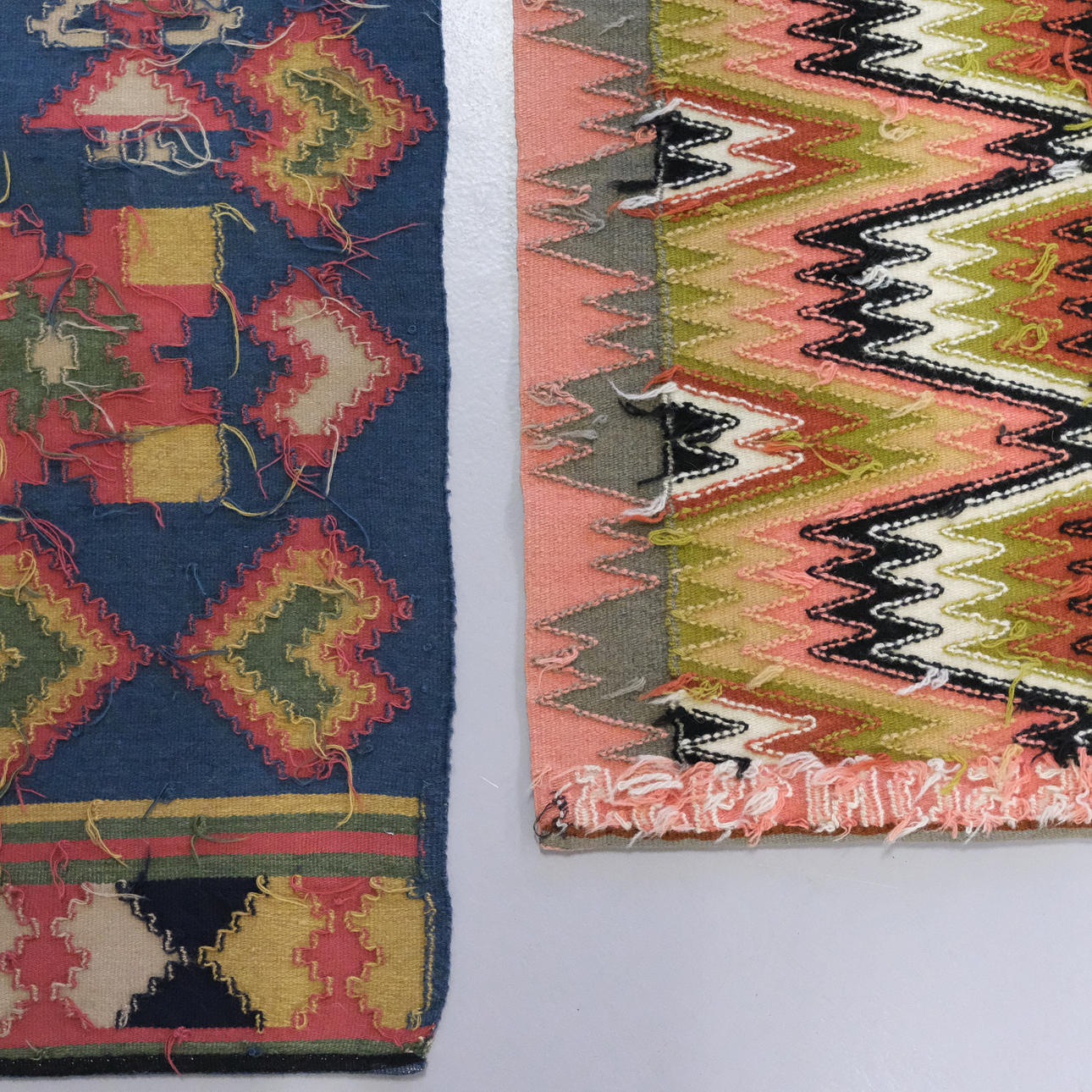 TRE VÄVNADER VARAV TVÅ ELSA BENGTSSON 1930-TAL. Mattor & Textil ...