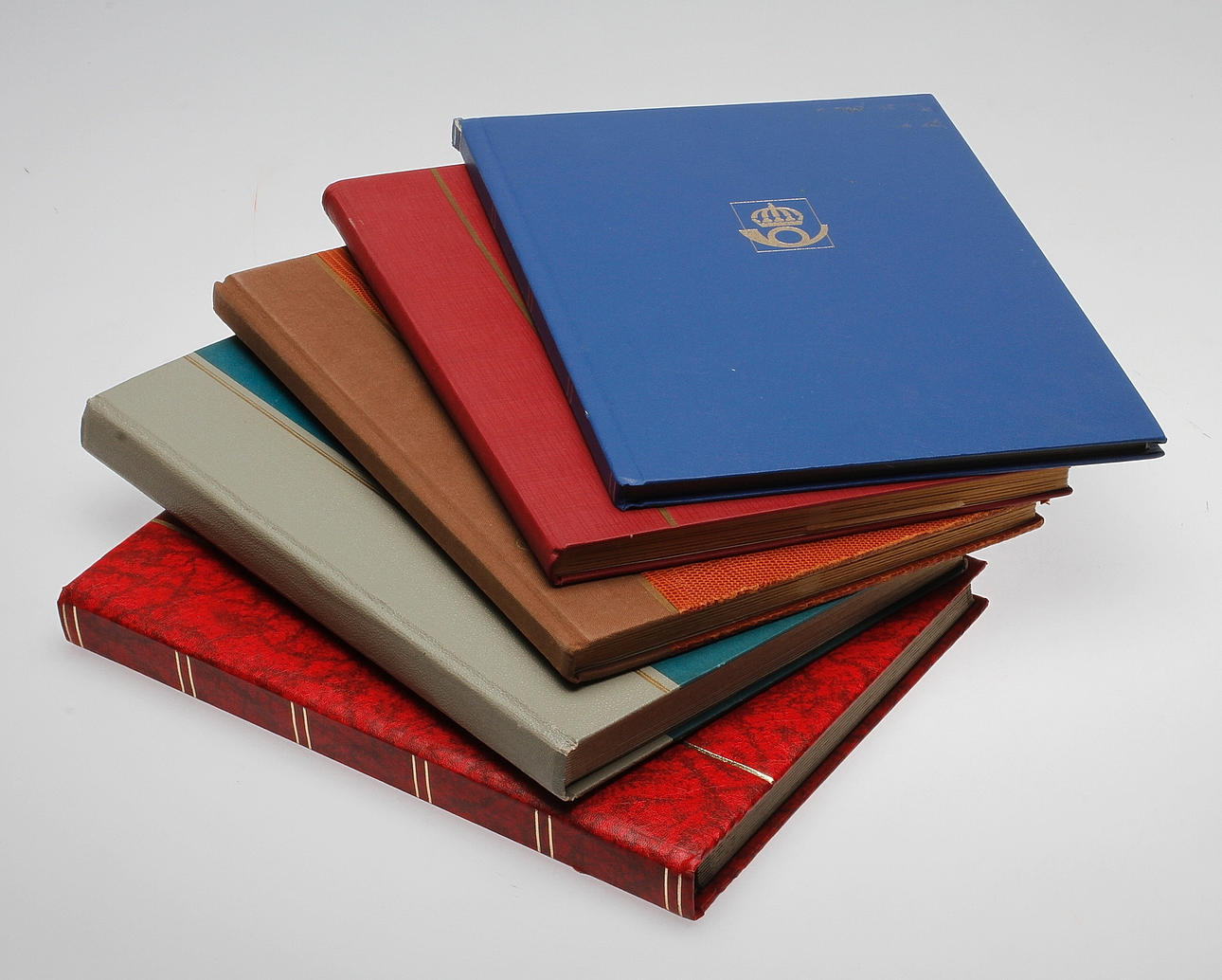 FRIMÄRKEN, 5 album, stämplade.