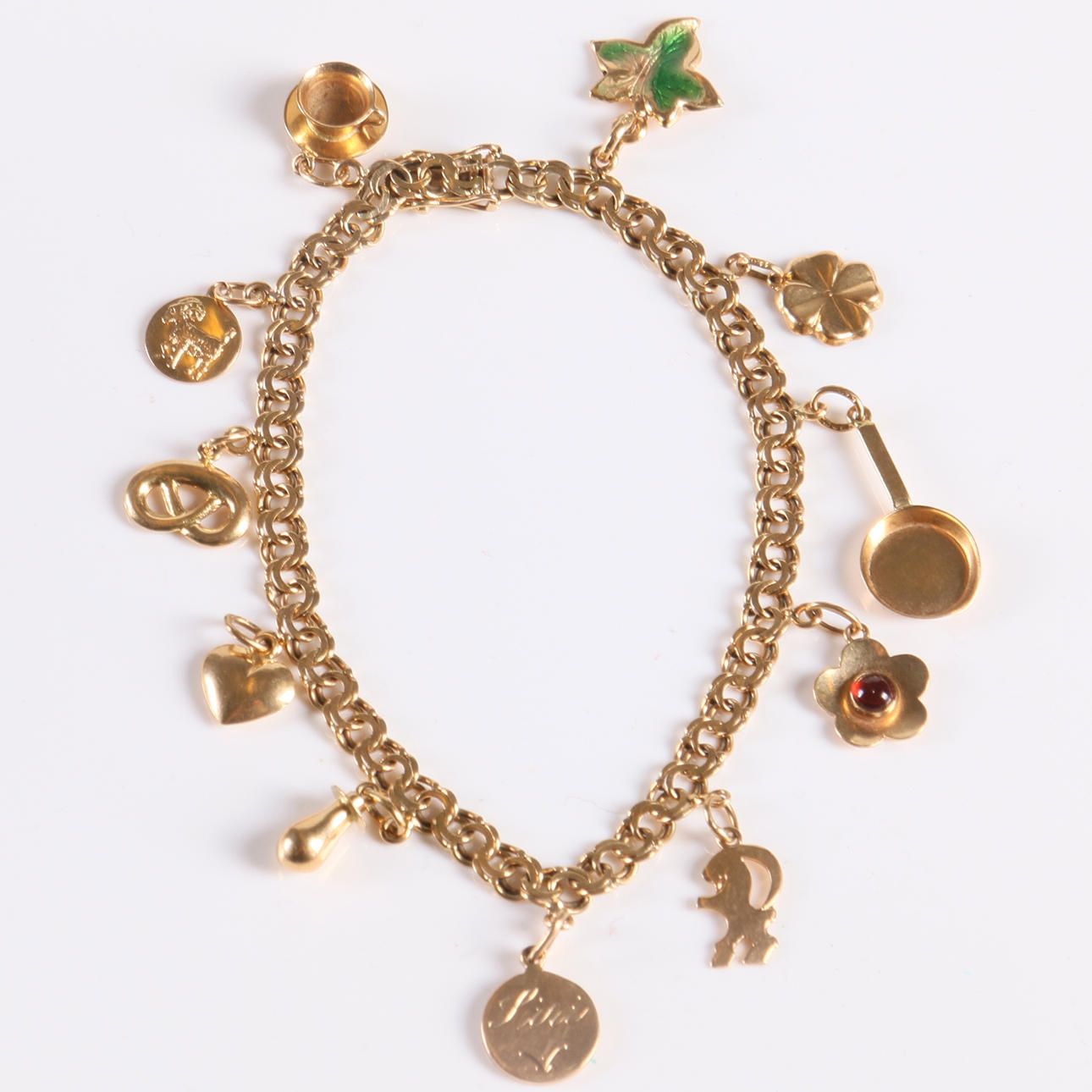 ARMBAND, med berlocker, 18k guld, bismarck, Västerås Guldvaror Arne Larsson, 1960.