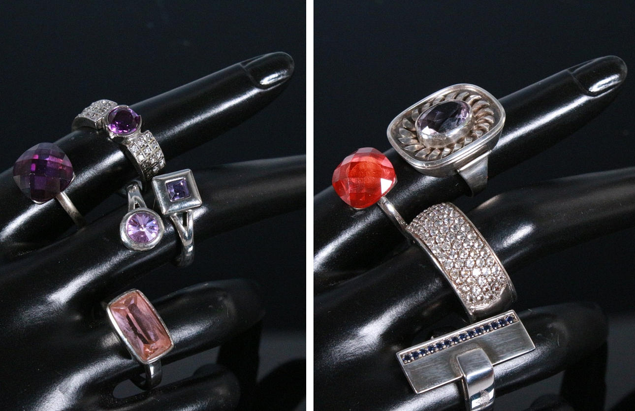 7 anillos de plata con piedras de cristal.