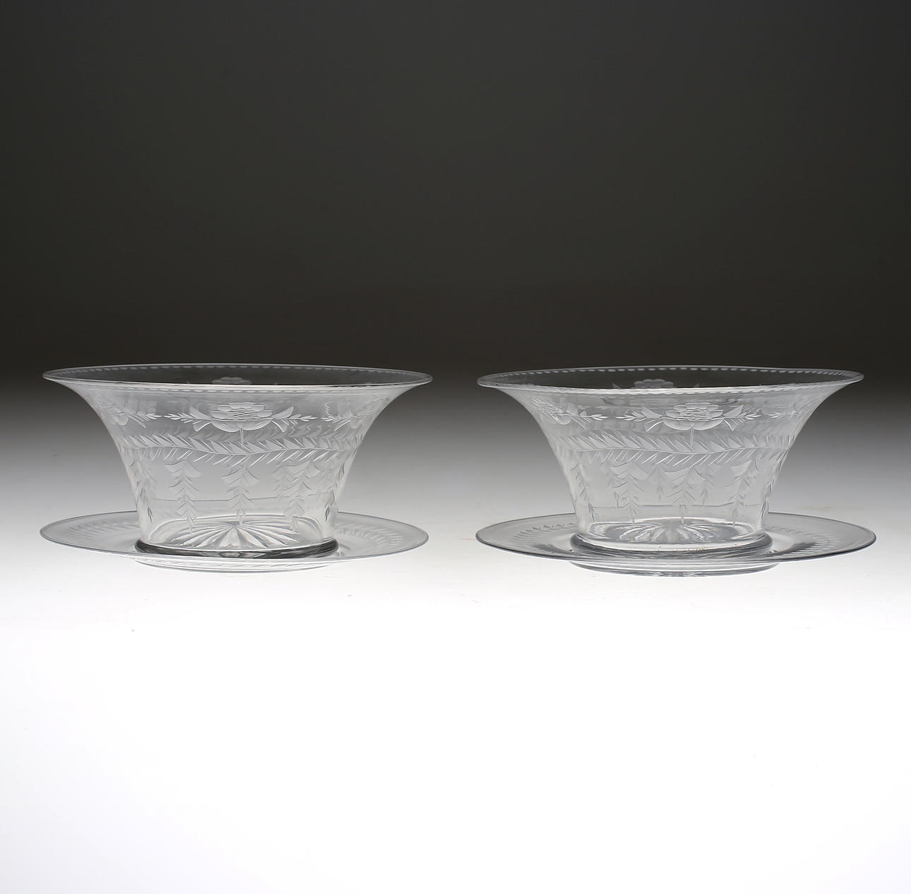 SKÅLAR MED FAT, 2 + 2 st, glas, troligen Orrefors, 1920-/30-tal.