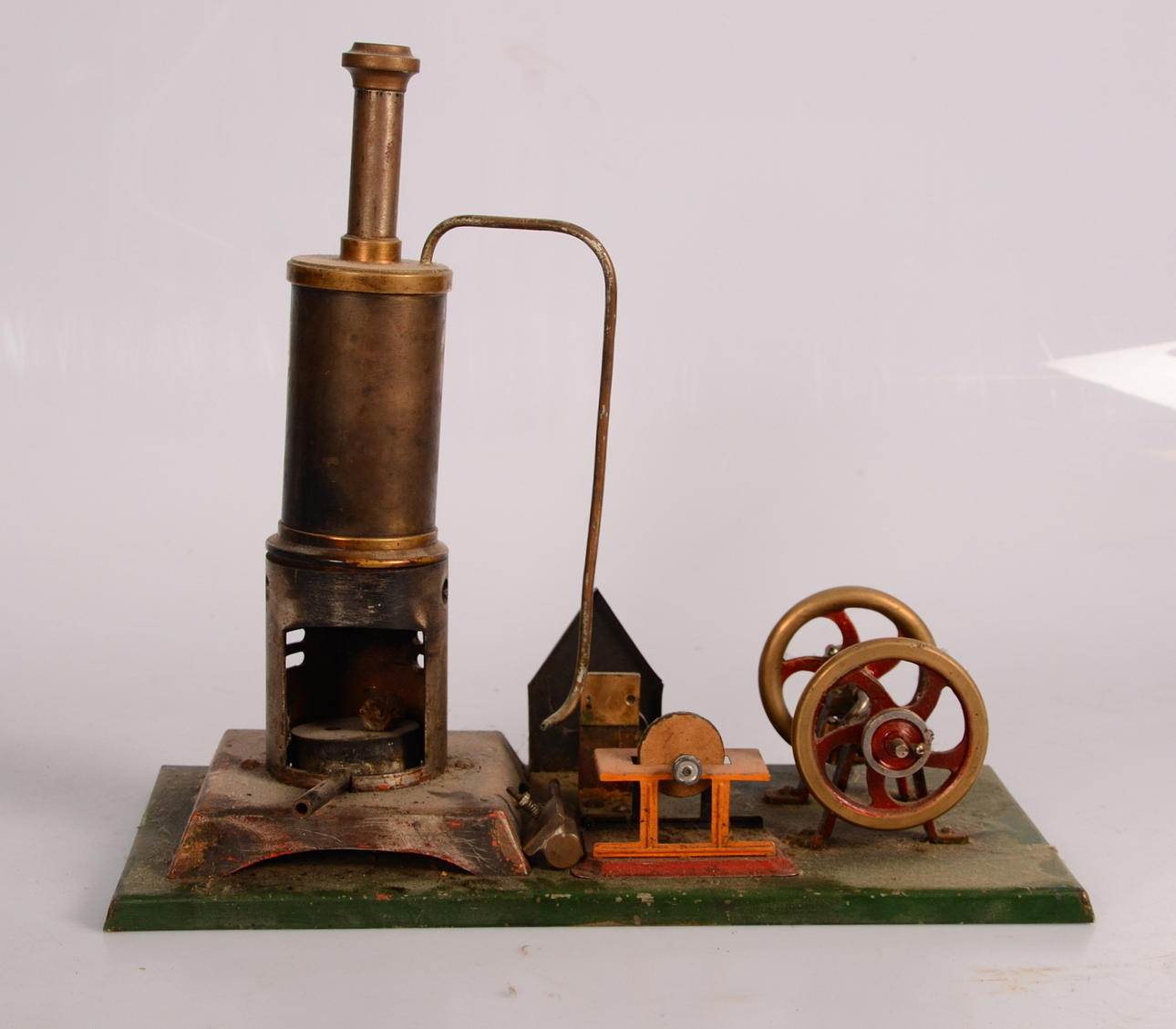 ÅNGMASKIN, metall och mässing, 1900-tal.