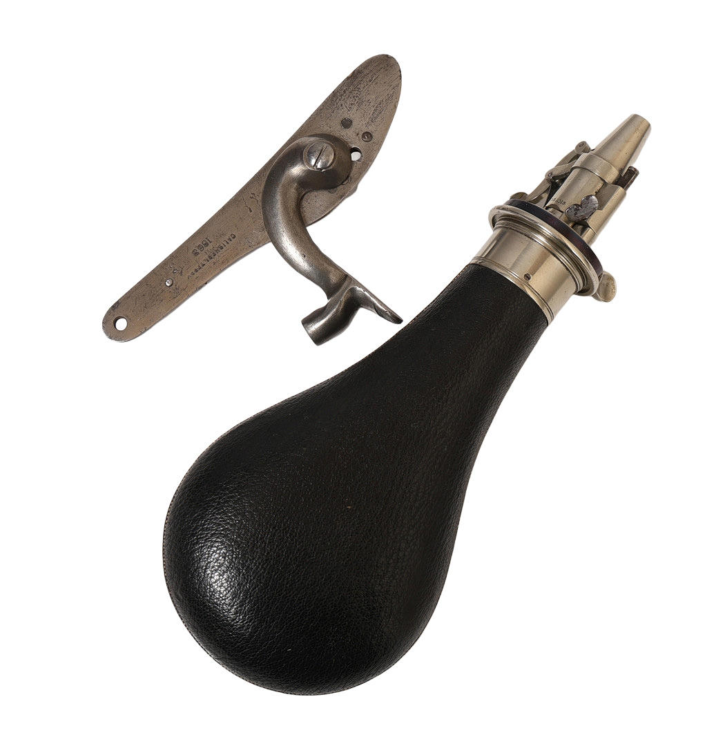 POWDER FLASK BY HAWKSLEY & LOCK BY CALISHER & TERRY (2). Weapons ...