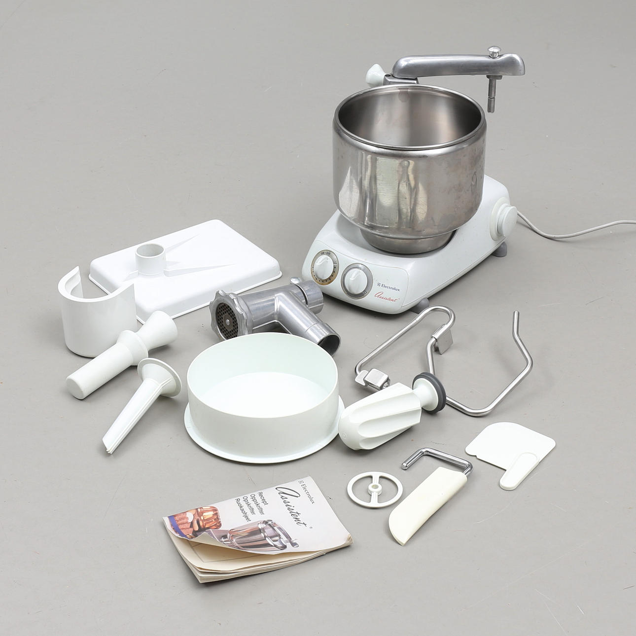 HUSHÅLLSMASKIN, "Assistent", Electrolux med tillbehör.