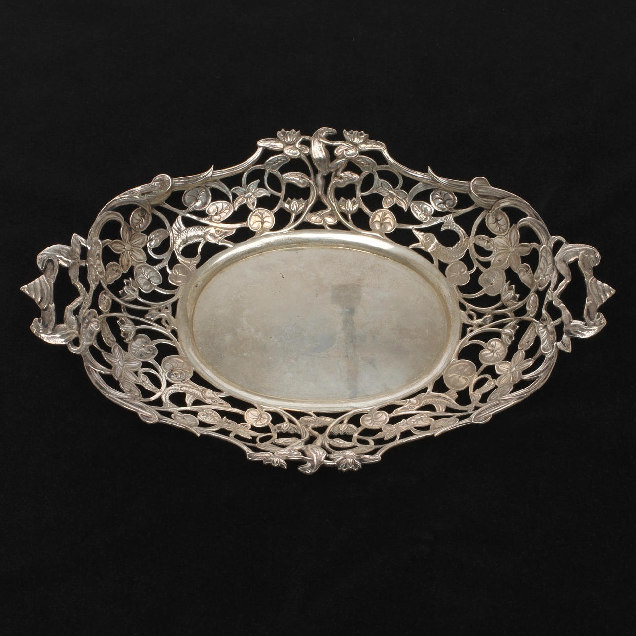 SKÅL med genombruten dekor, silver, stämplar Ermay, 1900-tal.