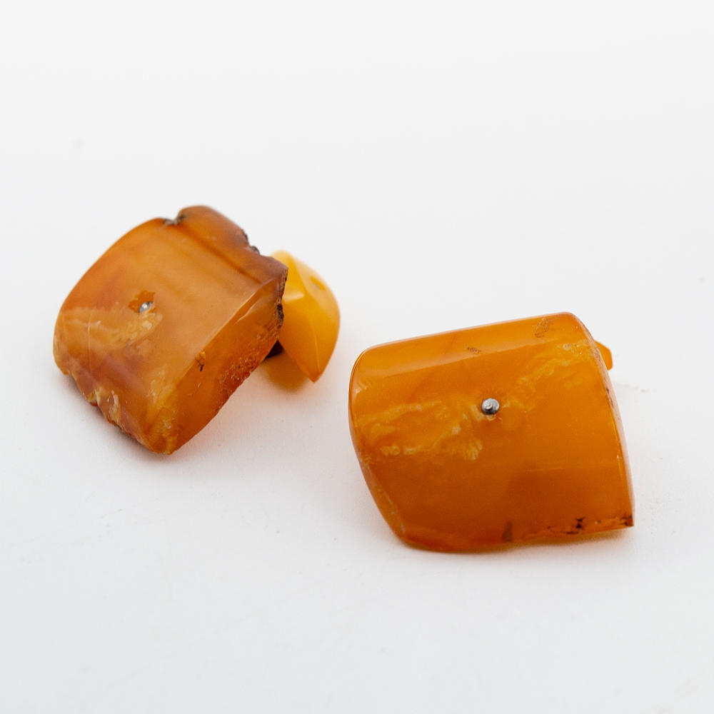 NATURLIGE BUTTERSCOTCH RAV MANCHETKNAPPER.