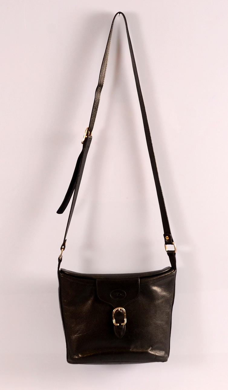 VÄSKA, Longchamp, Paris.