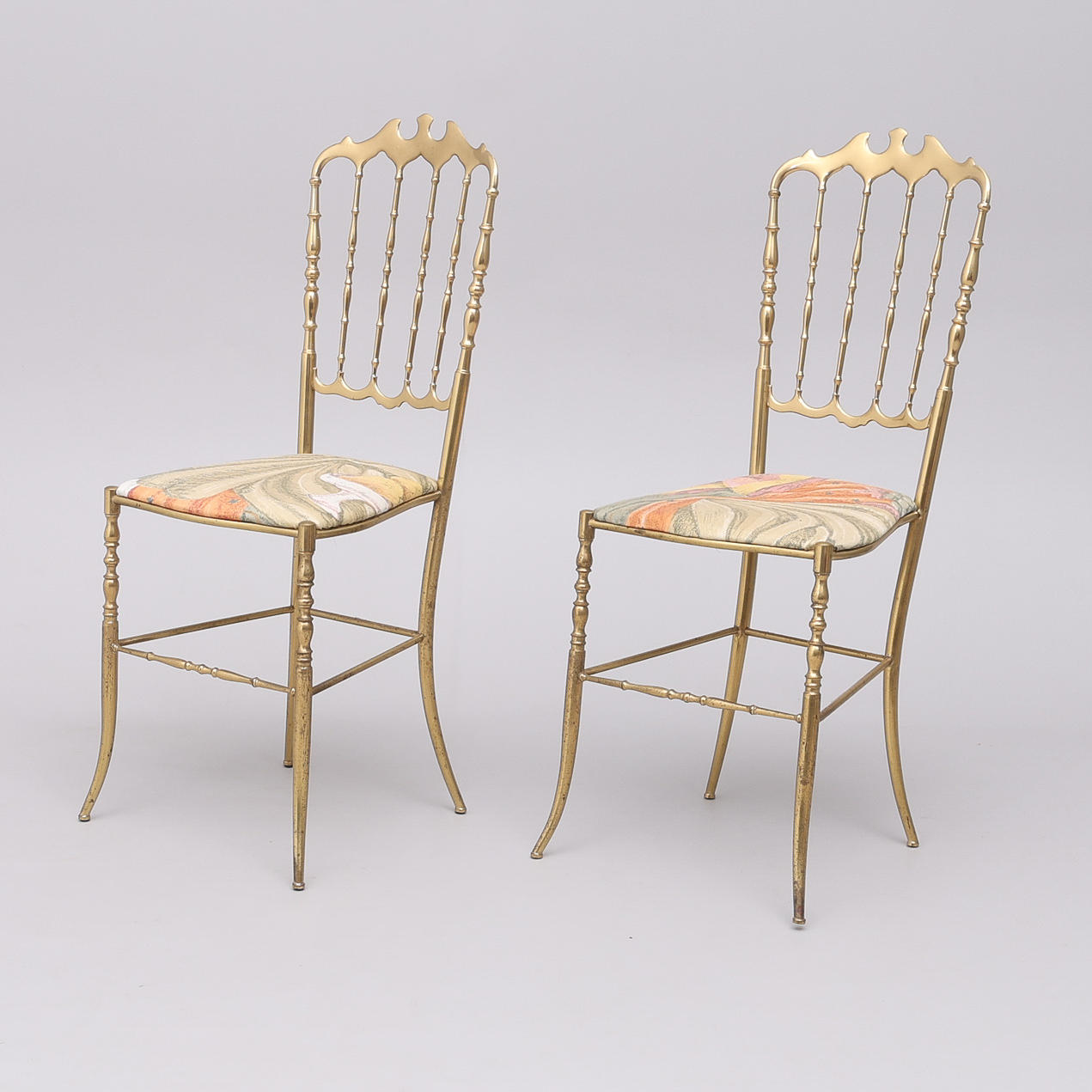 CHAIRS, A PAIR, CHIAVARI TYPE, 20TH CENTURY, BRASS.